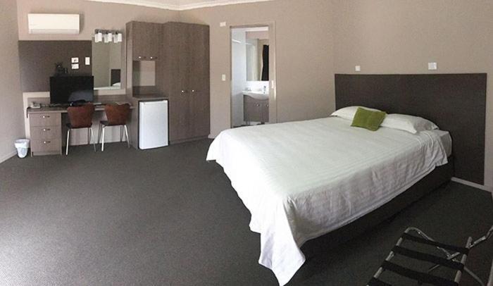 Bluestone Motor Inn Tennant Creek Eksteriør bilde
