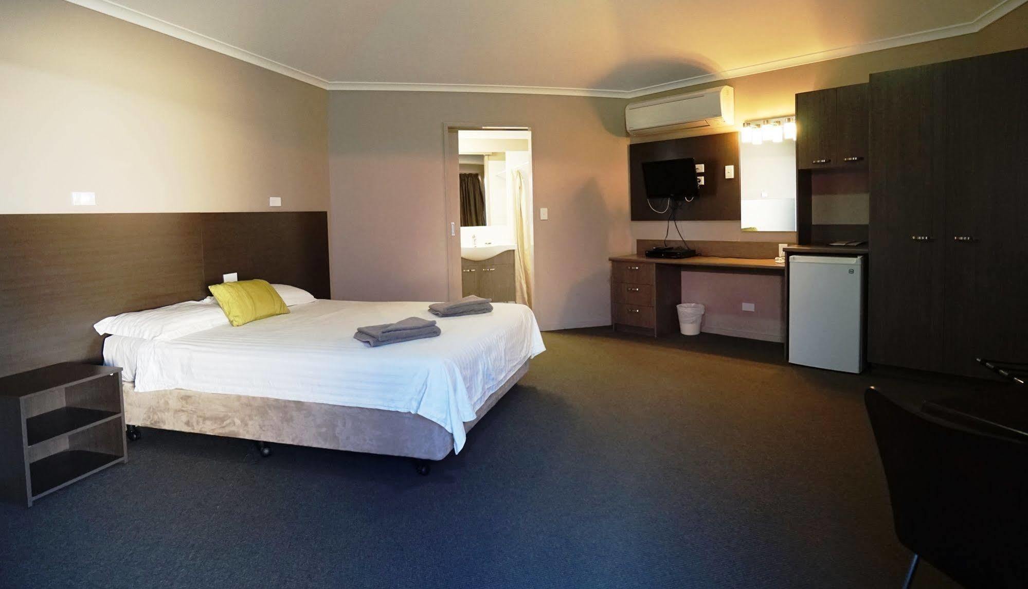 Bluestone Motor Inn Tennant Creek Eksteriør bilde