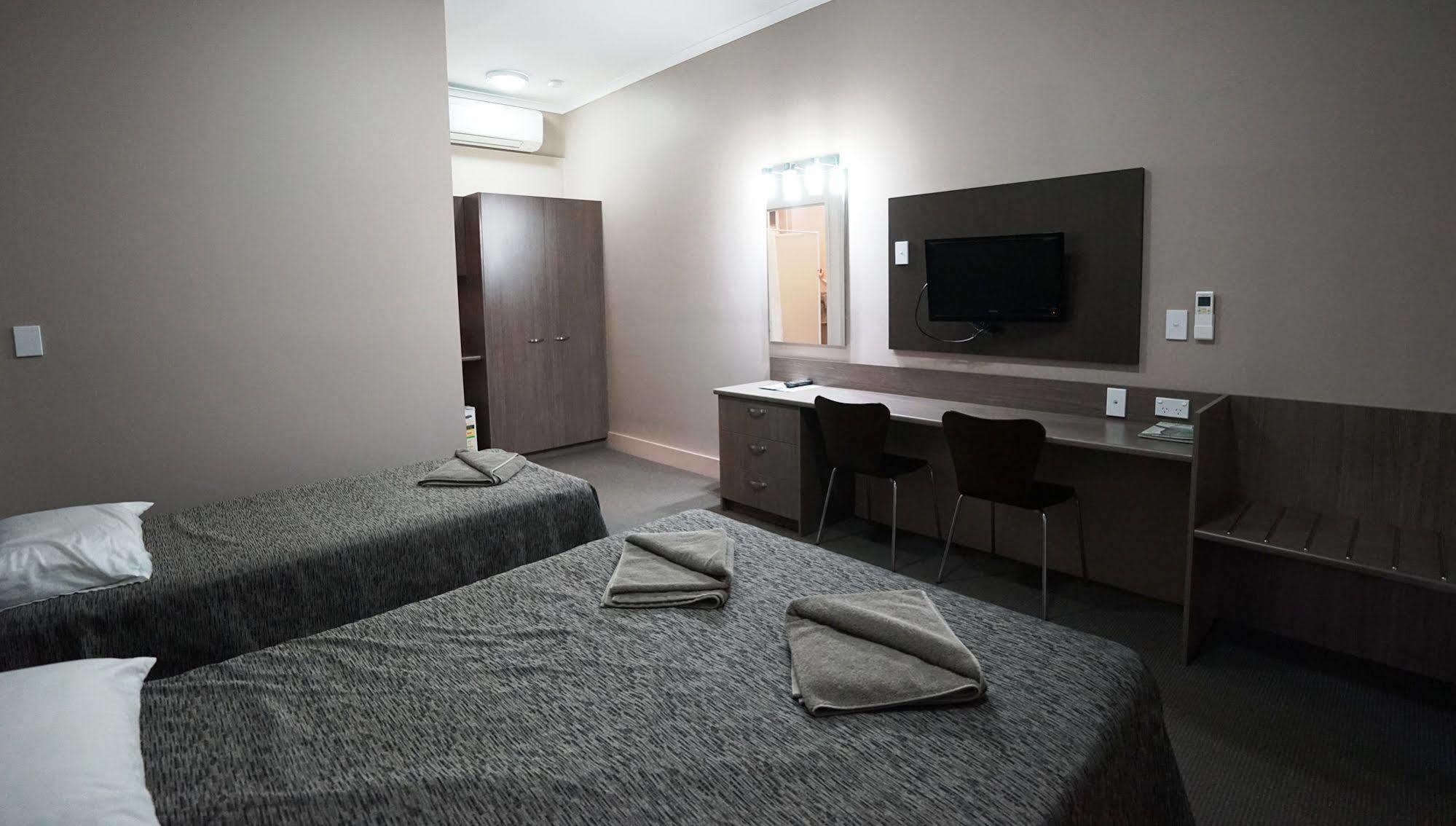 Bluestone Motor Inn Tennant Creek Eksteriør bilde